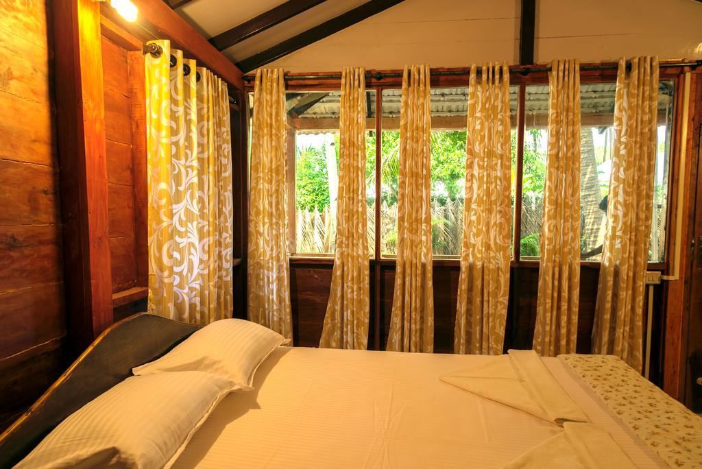 Sunway Cottages Мандрем Экстерьер фото